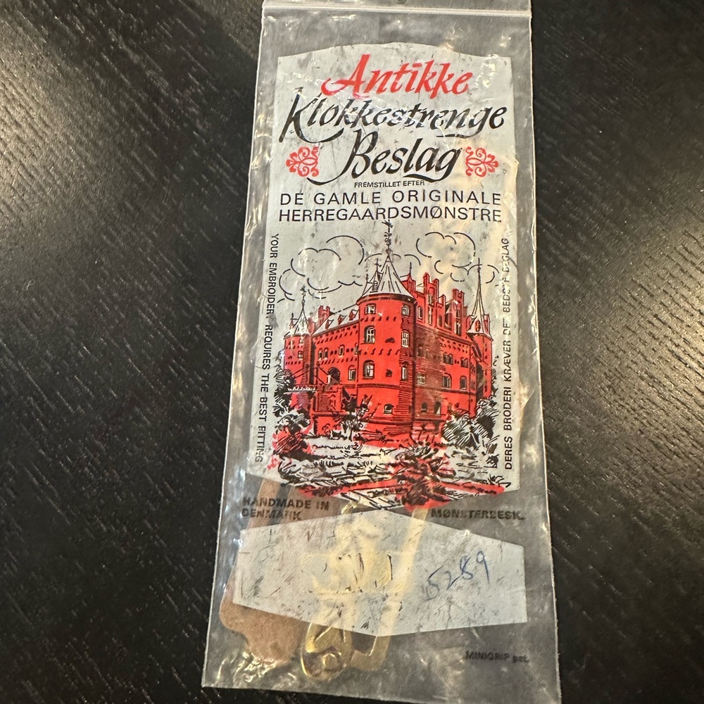 Antique Brass Bell Hanger Antikke Klokkestrenge Beslag